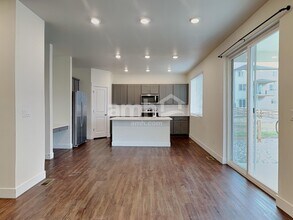 7688 Mardale Ln in Colorado Springs, CO - Building Photo - Building Photo