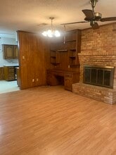 919 Magnolia Ln in Lancaster, TX - Building Photo - Building Photo