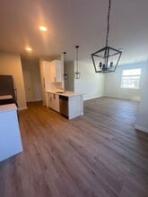 190 Elma Ave SE in Salem, OR - Building Photo - Building Photo