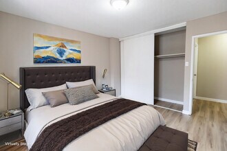 Willmax Apartments in Calgary, AB - Building Photo - Building Photo