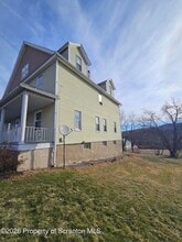 1044 John Ave in Scranton, PA - Building Photo - Building Photo