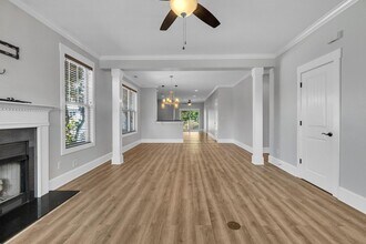 204 W Azalea Dr in Holly Ridge, NC - Building Photo - Building Photo
