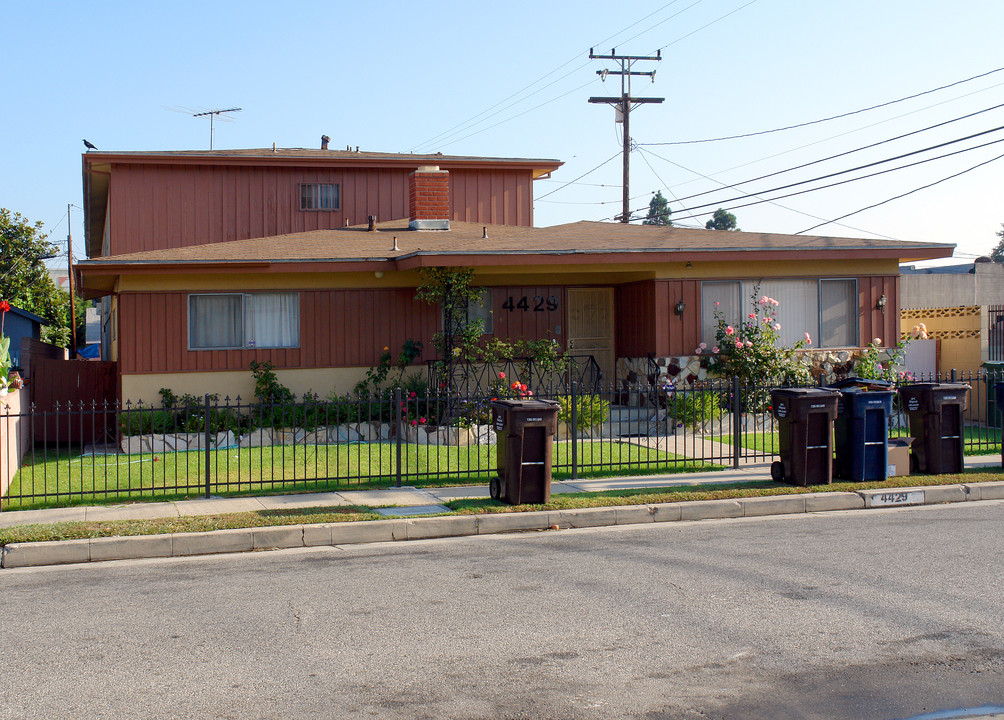 4429 W 134th St in Hawthorne, CA - Building Photo