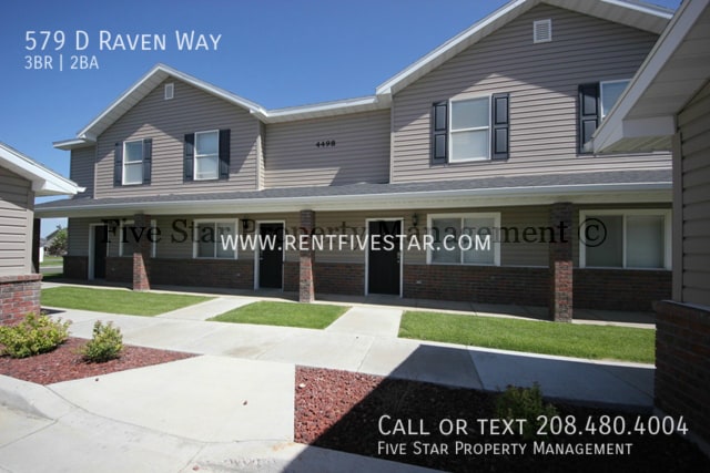 579 Raven Way in Chubbuck, ID - Foto de edificio