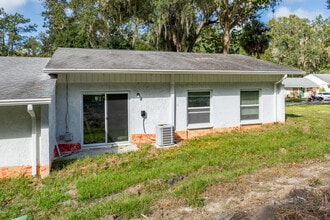 Sunny Creek Apartments in Brooksville, FL - Building Photo - Building Photo