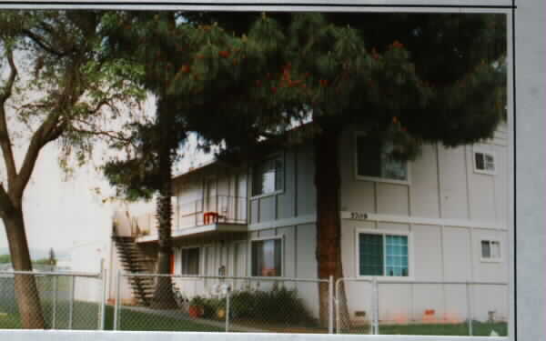 5709 Via Monte Dr in San Jose, CA - Building Photo