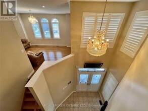 5218 Oscar Peterson Blvd in Mississauga, ON - Building Photo - Building Photo