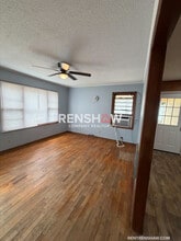 179 W Main St in Henry, TN - Building Photo - Building Photo