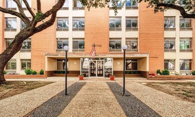 7520 Hornwood Dr in Houston, TX - Building Photo - Building Photo