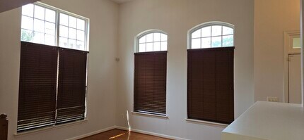 12332 Rollys Ridge Ave, Unit 2105 in Upper Marlboro, MD - Building Photo - Building Photo