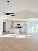 1307 Helmsdale Ave in Bowling Green, KY - Building Photo - Building Photo