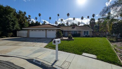 2700 Lexington Pl in Riverside, CA - Building Photo - Building Photo