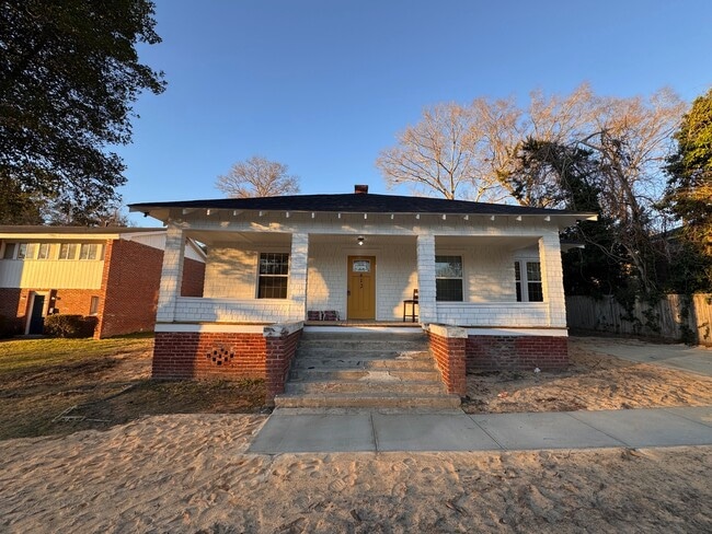 property at 612 Chesnut St