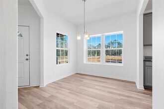 2332 Cedar Pl Dr in Conroe, TX - Foto de edificio - Building Photo