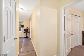 53 Poplar Ave, Unit 2 in Hackensack, NJ - Building Photo - Building Photo