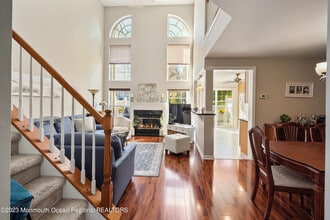 192 Tarpon Dr in Sea Girt, NJ - Building Photo - Building Photo