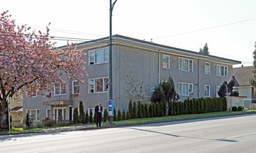 996 20th Ave in Vancouver, BC - Building Photo - Primary Photo