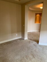 21130 NW Galice Ln in Portland, OR - Building Photo - Building Photo
