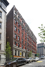 601 West 141st Street in New York, NY - Foto de edificio - Building Photo