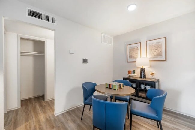 property at 11715 S Glen Dr