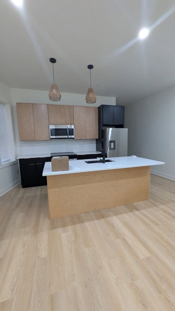 property at 5122 Walton Ave