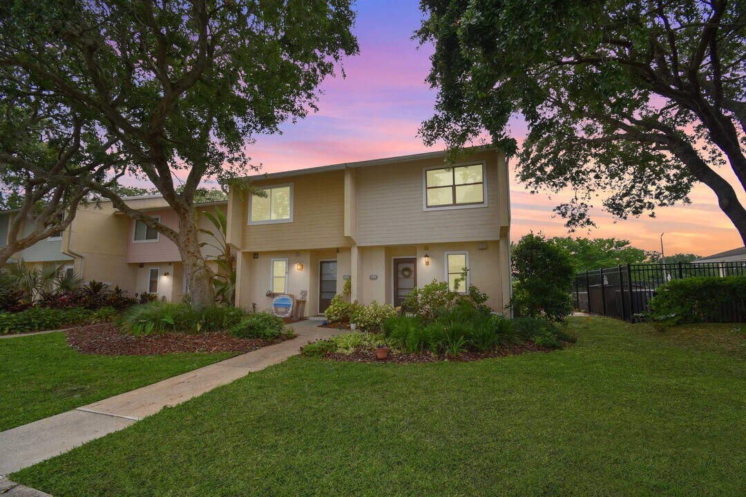 343 Monika Pl in St. Augustine, FL - Building Photo
