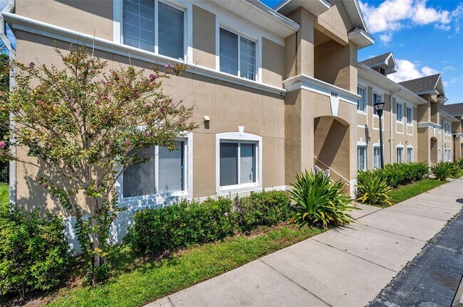 6449 Cypressdale Dr in Riverview, FL - Building Photo - Building Photo