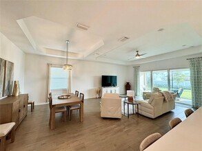 17100 Jadestone Ct in Venice, FL - Building Photo - Building Photo