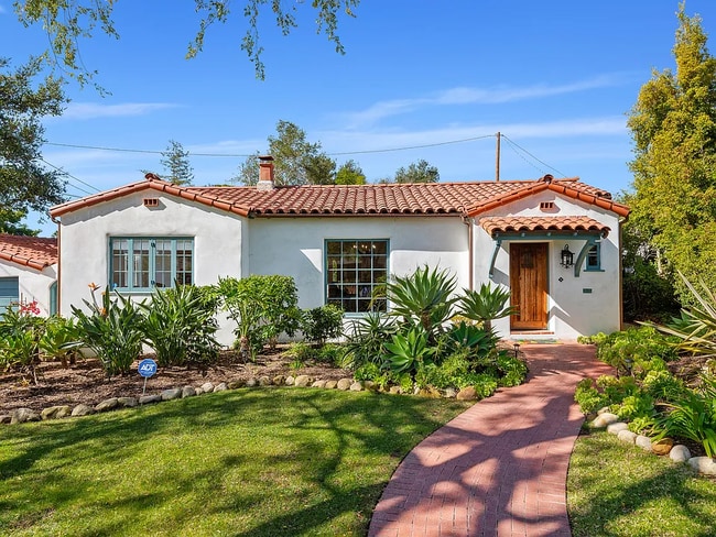 property at 417 Calle Palo Colorado