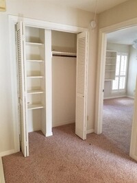 701 Bering Dr photo'