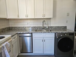 1480 Commonwealth Ave in Boston, MA - Building Photo - Building Photo