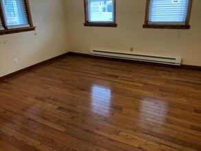 25 Downs Ave, Unit 2 in Binghamton, NY - Building Photo - Building Photo