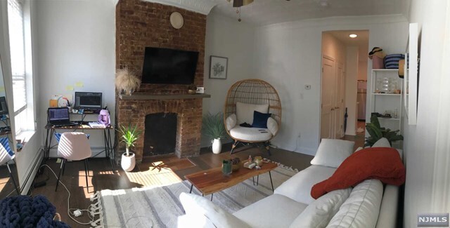 206 2nd St-Unit -3 in Hoboken, NJ - Building Photo - Building Photo