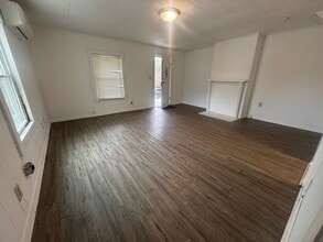 35 Branch St in Gainesville, GA - Building Photo - Building Photo
