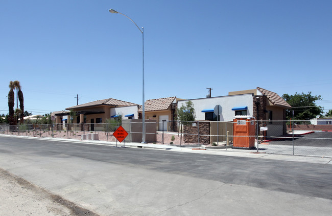 Mojave Cedar Apartments in Las Vegas, NV - Building Photo - Building Photo