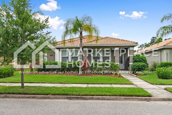 3326 Rosa Ave in New Smyrna Beach, FL - Foto de edificio