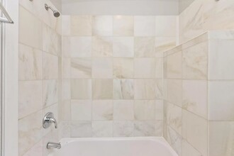 3703 N Racine Ave, Unit 3 in Chicago, IL - Building Photo - Building Photo
