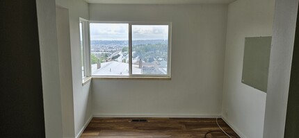 3730 34th Ave SW in Seattle, WA - Building Photo - Building Photo