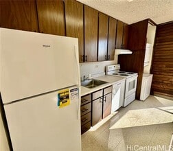 1630 Liholiho St in Honolulu, HI - Building Photo - Building Photo