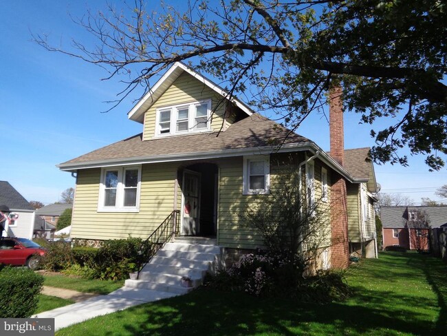 2800 Linwood Ave
