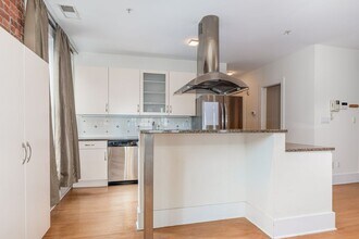 116 Crown St in New Haven, CT - Foto de edificio - Building Photo