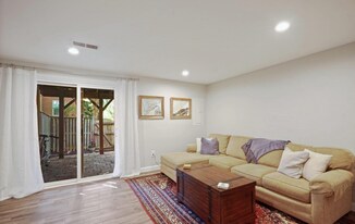 7733 Marshall Heights Ct in Falls Church, VA - Building Photo