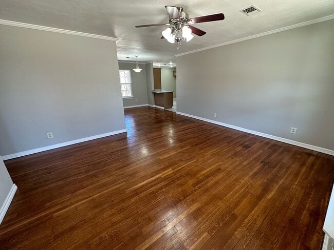 2010 S Milam St in Amarillo, TX - Building Photo - Building Photo