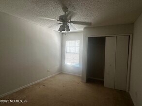 4676 Playschool Dr in Jacksonville, FL - Building Photo - Building Photo