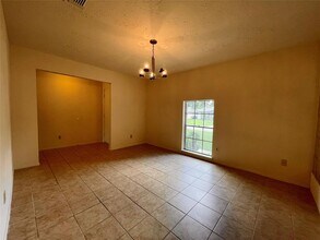 4502 Mossygate Dr in Spring, TX - Building Photo - Building Photo
