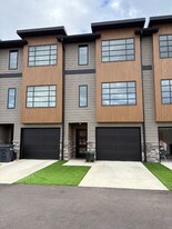 577 English St in Bristol, TN - Building Photo