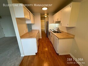 11359 SE 27th Ave in Portland, OR - Building Photo - Building Photo