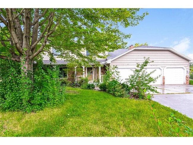 property at 4845 Orleans Ln N