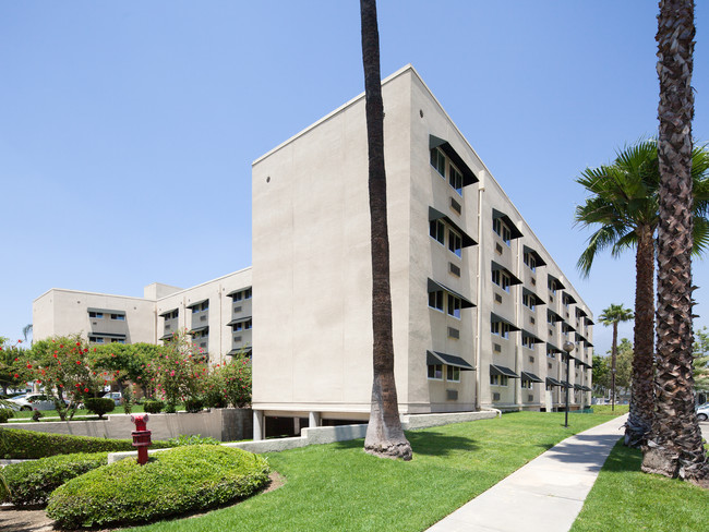 Naomi Gardens in Arcadia, CA - Building Photo - Building Photo