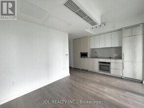 115-3115 Blue Jays Way in Toronto, ON - Building Photo - Building Photo